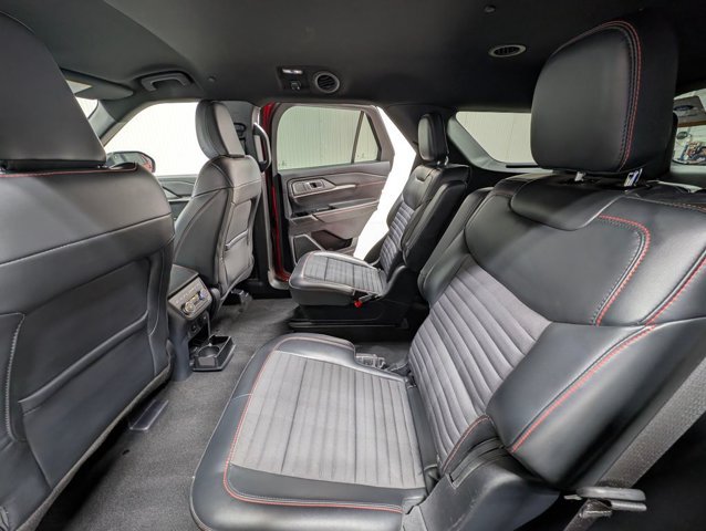 Certified 2025 Ford Explorer ST-Line AWD/4WD image 14