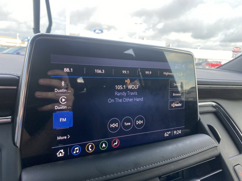 Used 2021 Chevrolet Tahoe Z71 w/ Luxury Package image 21