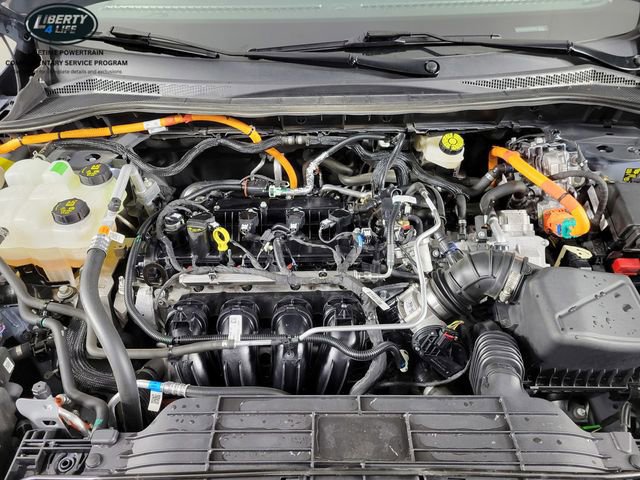 Certified 2024 Ford Escape Platinum w/ Class II Trailer Tow Package image 28