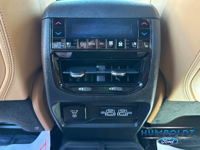 Used 2023 Jeep Grand Cherokee Summit AWD/4WD image 29