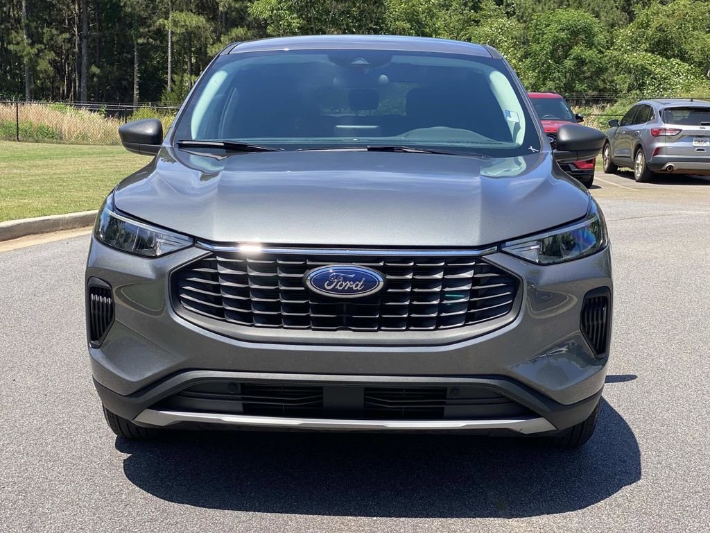 Certified 2025 Ford Escape Active FWD image 10