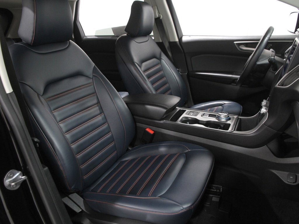 Certified 2024 Ford Edge SEL w/ Sport Appearance Package image 17