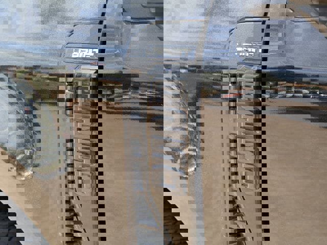 Certified 2023 Ford F250 Lariat w/ Sport Appearance Package image 35