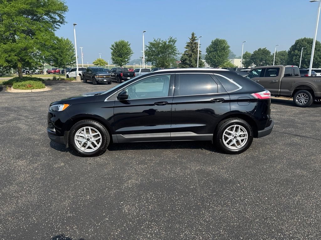 Certified 2024 Ford Edge SEL w/ Convenience Package AWD/4WD image 6