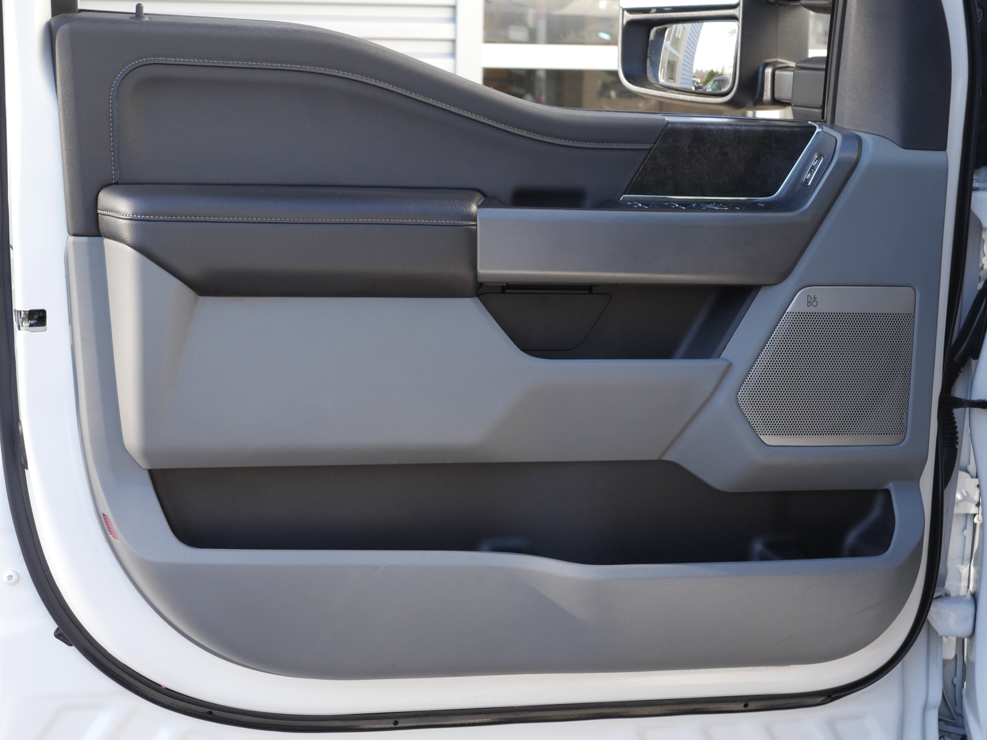 Certified 2024 Ford F250 XLT w/ XLT Premium Package image 38