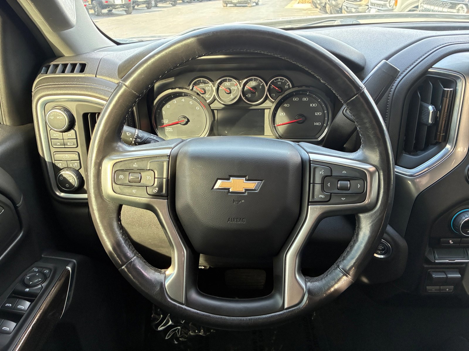 Used 2020 Chevrolet Silverado 1500 LT w/ All-Star Edition image 9