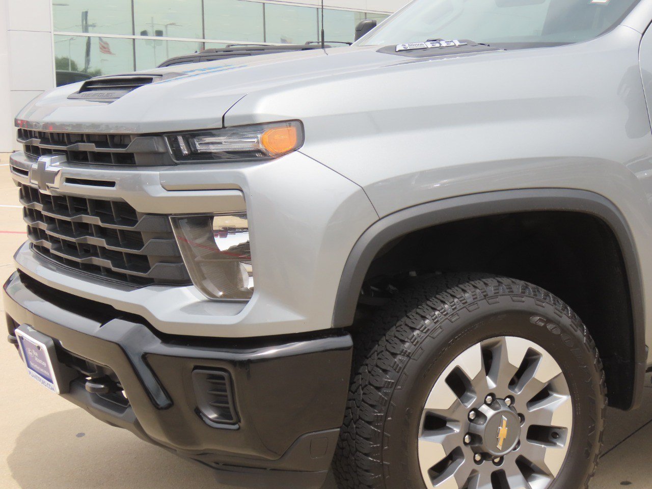 Used 2024 Chevrolet Silverado 2500 Custom w/ Custom Value Package AWD/4WD image 3