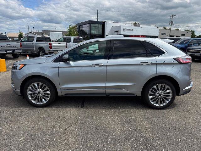 Certified 2024 Ford Edge Titanium w/ Titanium Elite Package AWD/4WD image 3
