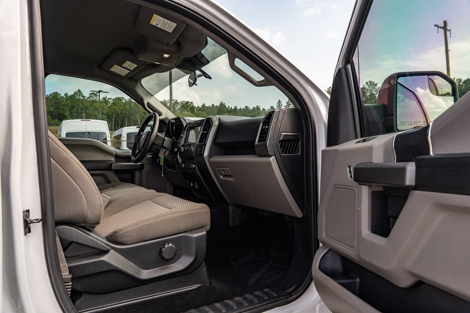 Certified 2019 Ford F150 XLT AWD/4WD image 11
