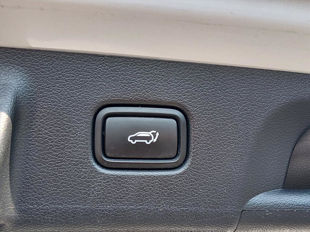 Used 2021 Hyundai Palisade Limited AWD/4WD image 17