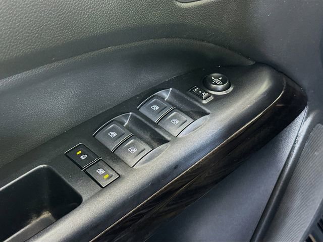 Used 2019 GMC Canyon SLE w/ Elevation Edition image 8