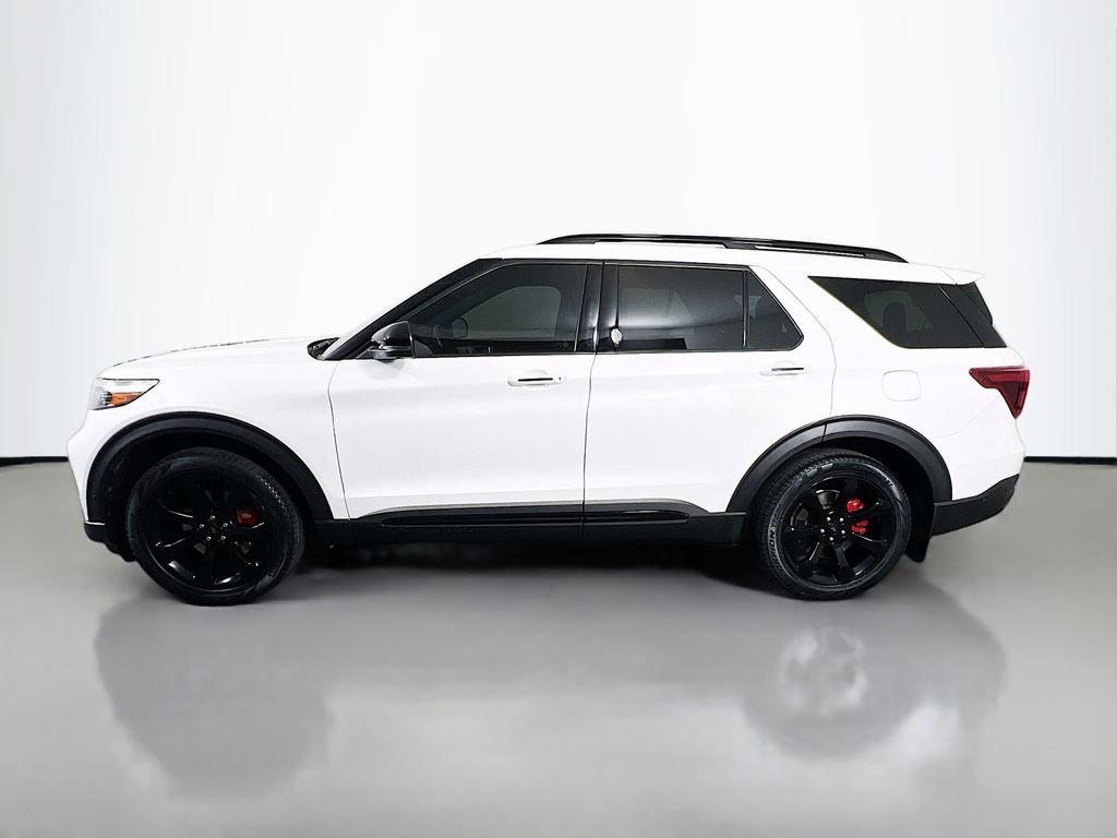 Certified 2020 Ford Explorer ST w/ ST Street Pack AWD/4WD image 5