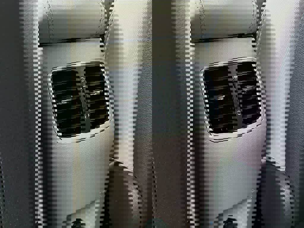 Used 2021 Hyundai Tucson Sport w/ Cargo Package image 13