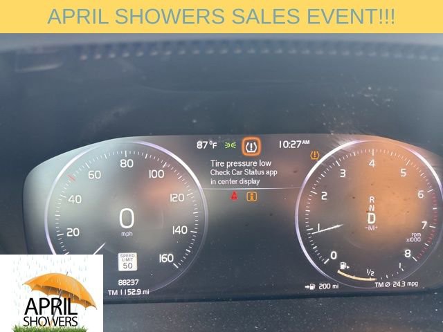 Used 2021 Volvo XC40 T5 Inscription w/ Climate Package AWD/4WD image 12