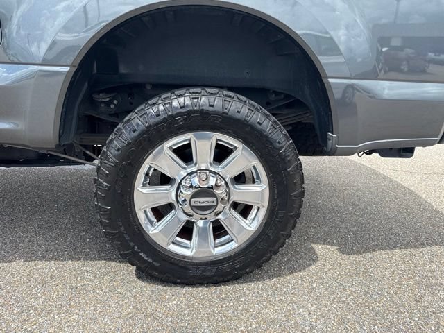 Certified 2019 Ford F350 Platinum w/ Platinum Ultimate Package AWD/4WD image 12