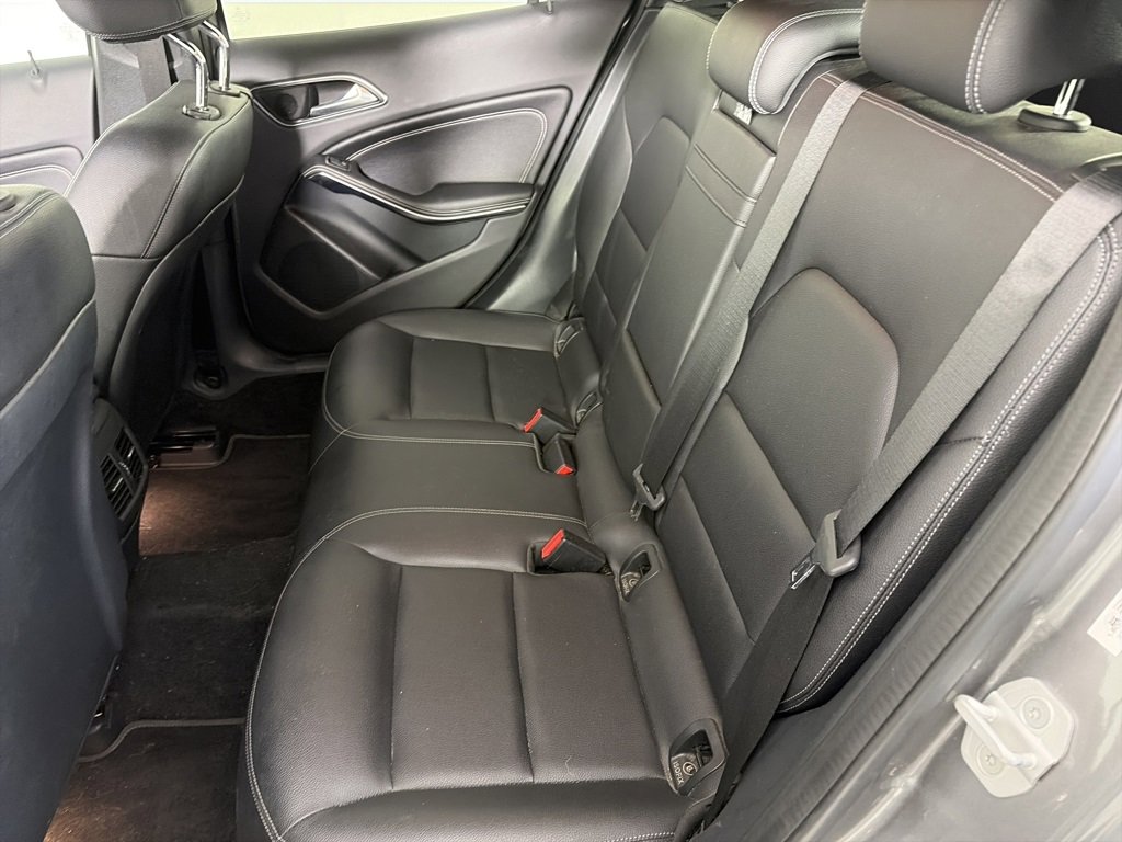 Used 2017 Mercedes-Benz GLA 250 4MATIC image 13