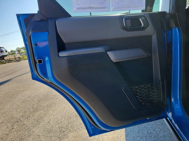 Certified 2022 Ford Bronco Black Diamond image 13