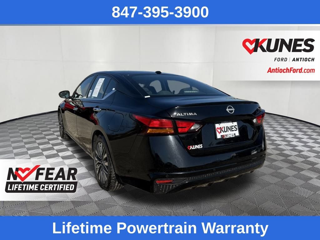 Used 2024 Nissan Altima 2.5 SV image 5