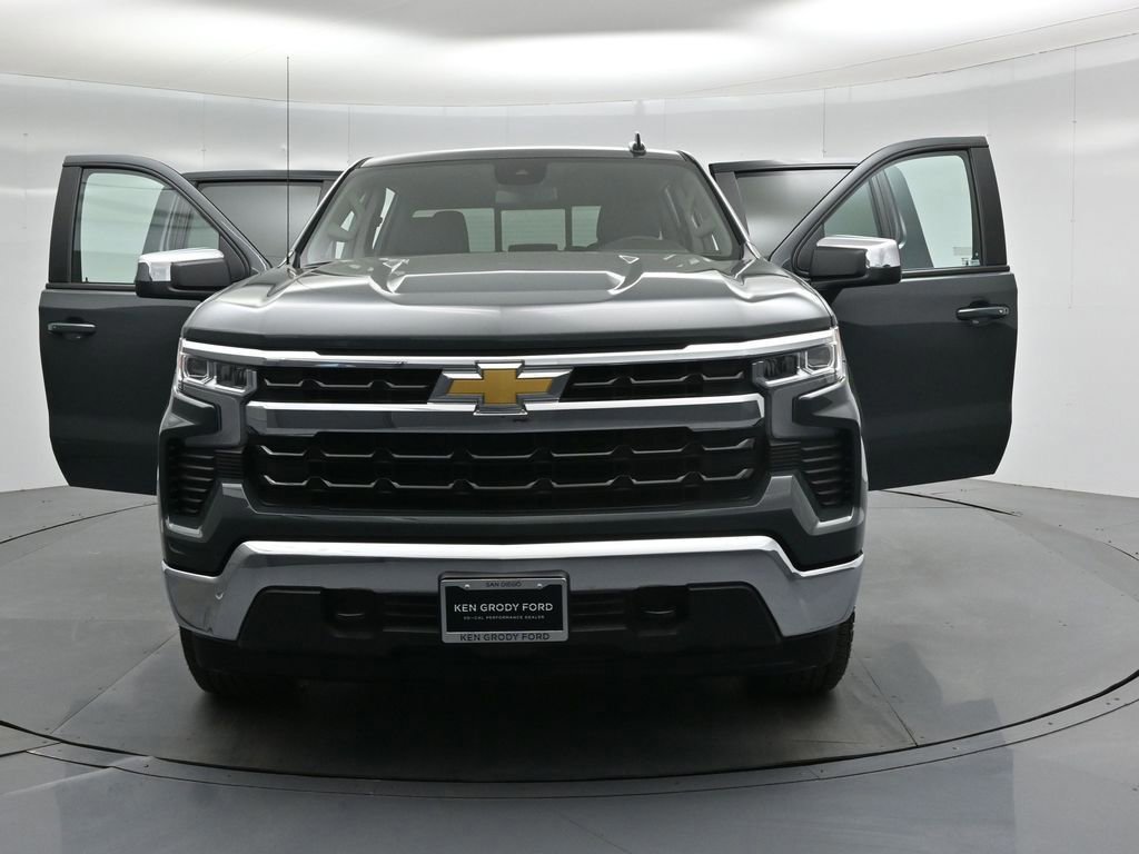 Used 2025 Chevrolet Silverado 1500 LT w/ Z71 Off-Road Package image 48