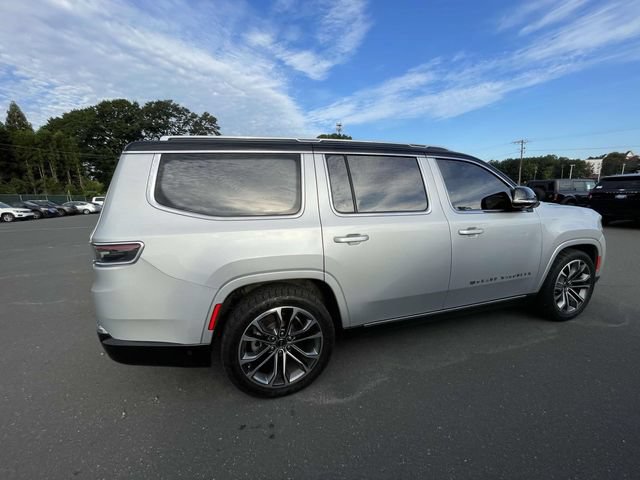 Used 2024 Jeep Grand Wagoneer Series III w/ Rear Seat Video Group 1 AWD/4WD image 8