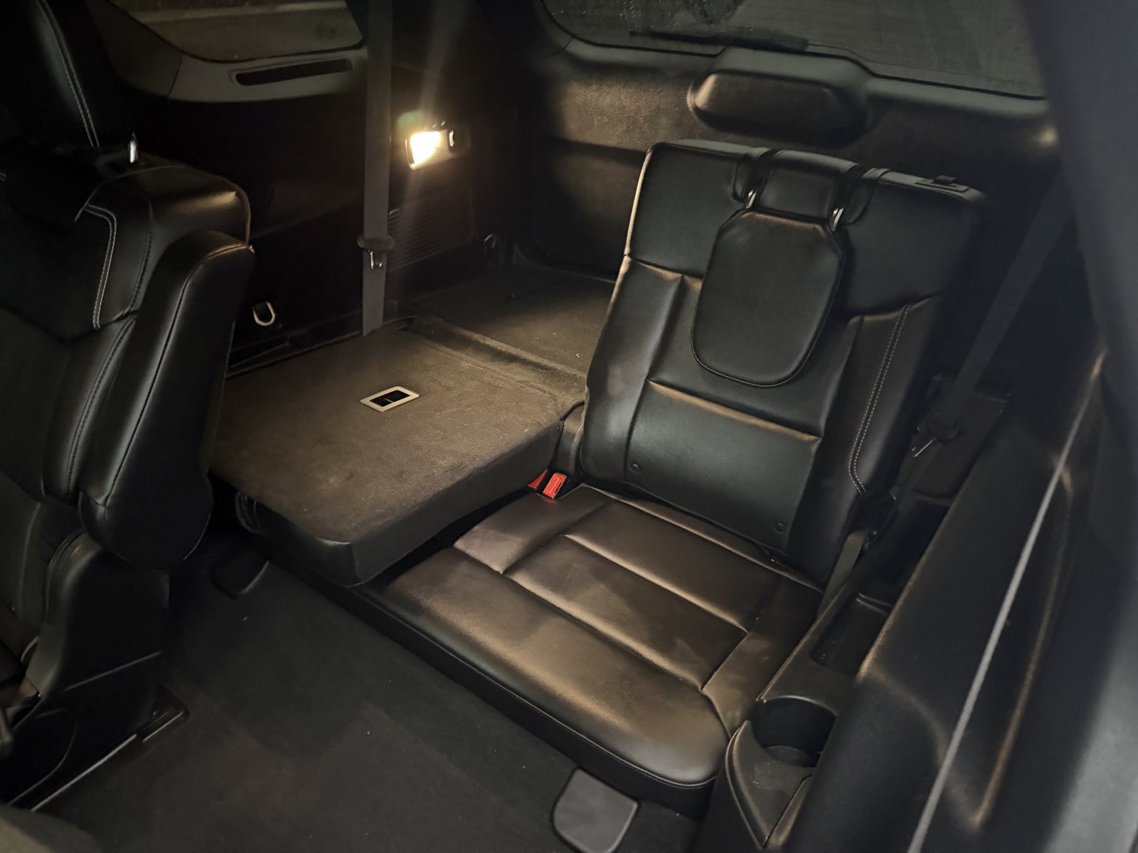 Certified 2024 Ford Explorer ST w/ Equipment Group 401A image 13