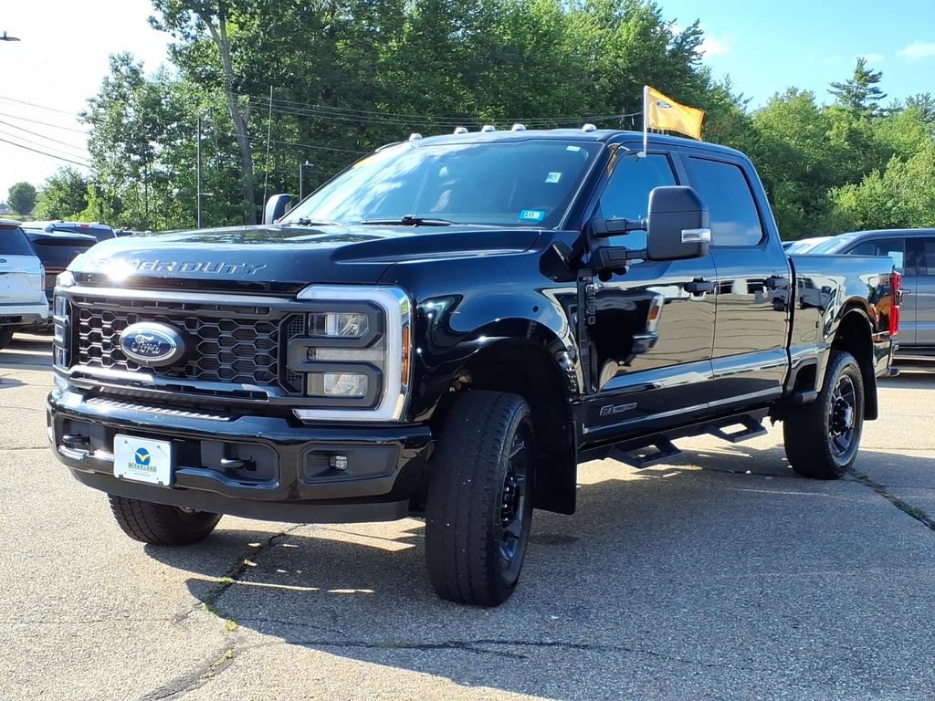 Certified 2025 Ford F350 XL w/ STX Appearance Package AWD/4WD image 7