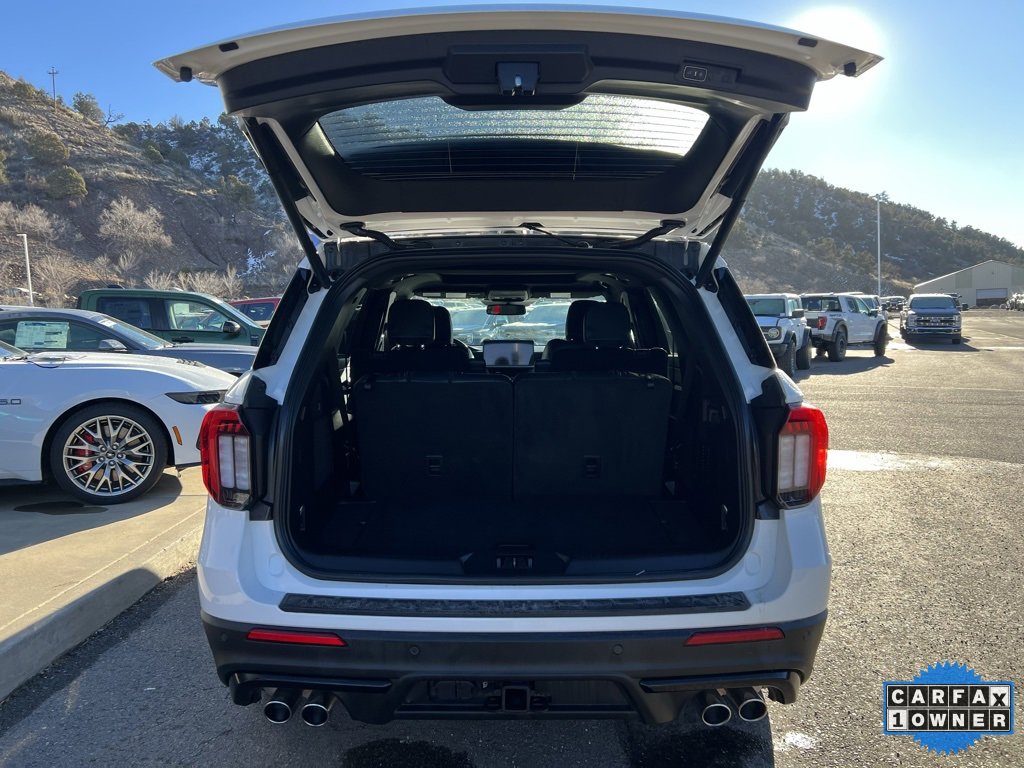 Certified 2025 Ford Explorer ST w/ Sun And Sound Package image 12