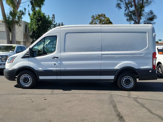 Certified 2018 Ford Transit 350 148 Medium Roof RWD image 30
