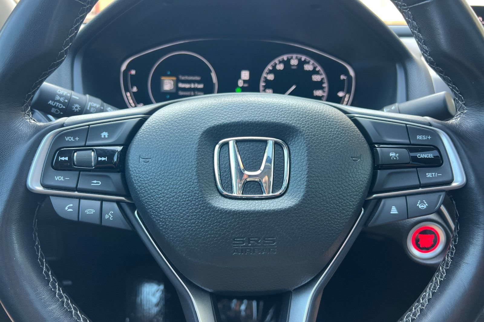 Used 2022 Honda Accord EX-L image 32