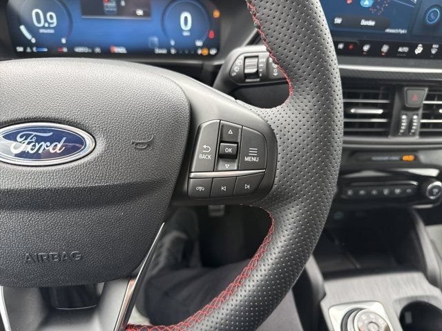 Certified 2023 Ford Escape ST-Line Elite AWD/4WD image 22