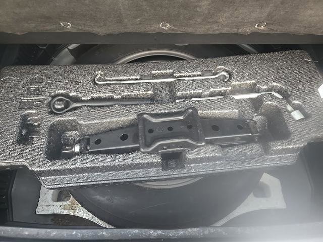 Used 2021 Toyota Venza XLE w/ Softex Package image 15