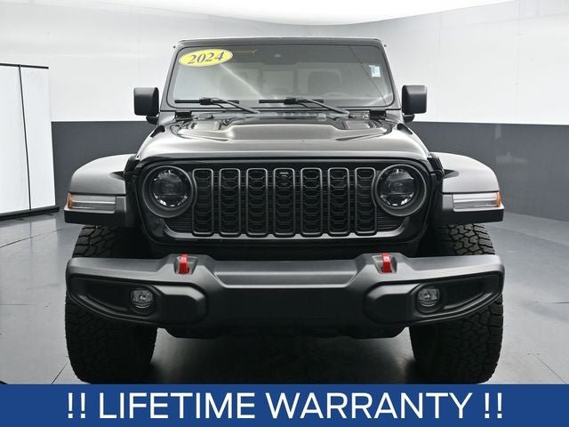 Used 2024 Jeep Gladiator Rubicon w/ Technology Group AWD/4WD video 3