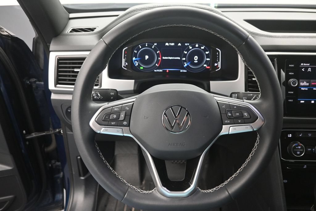 Used 2023 Volkswagen Atlas Cross Sport SE AWD/4WD image 29