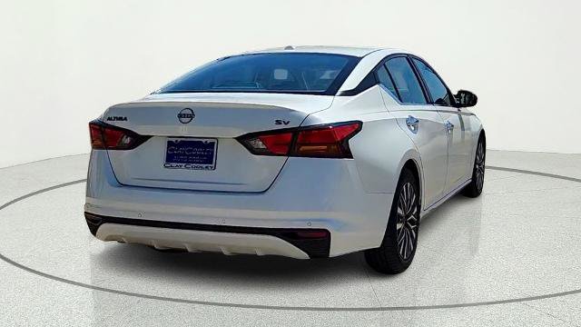 Used 2023 Nissan Altima 2.5 SV FWD image 8