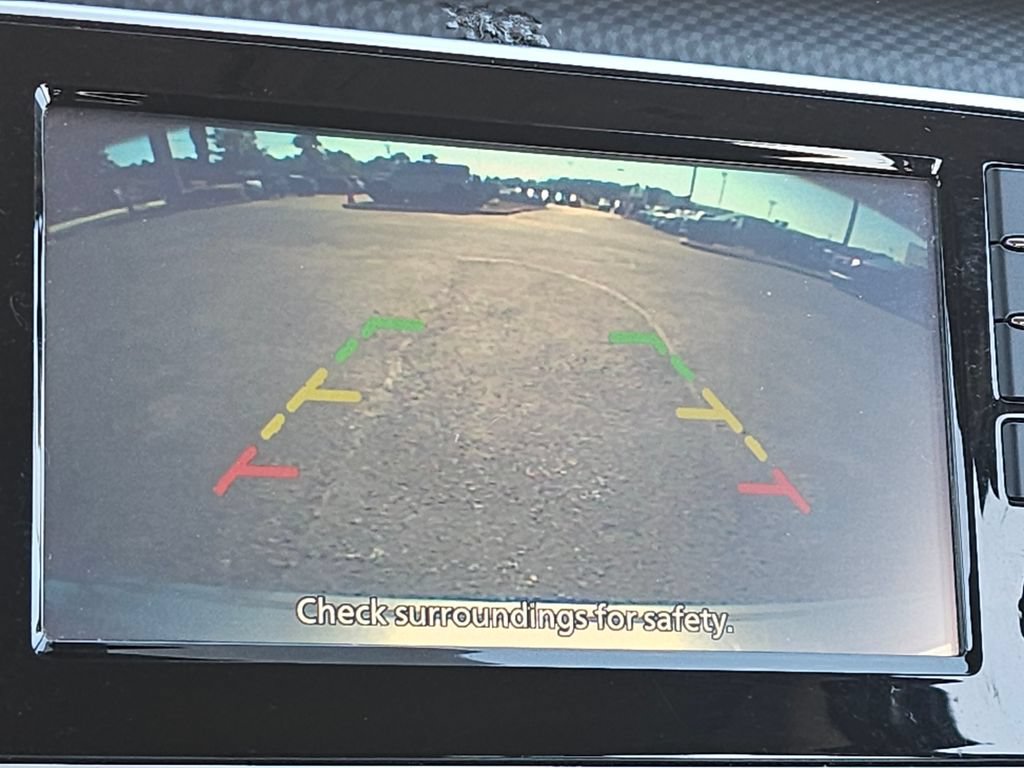 Used 2022 Nissan Kicks S FWD image 10
