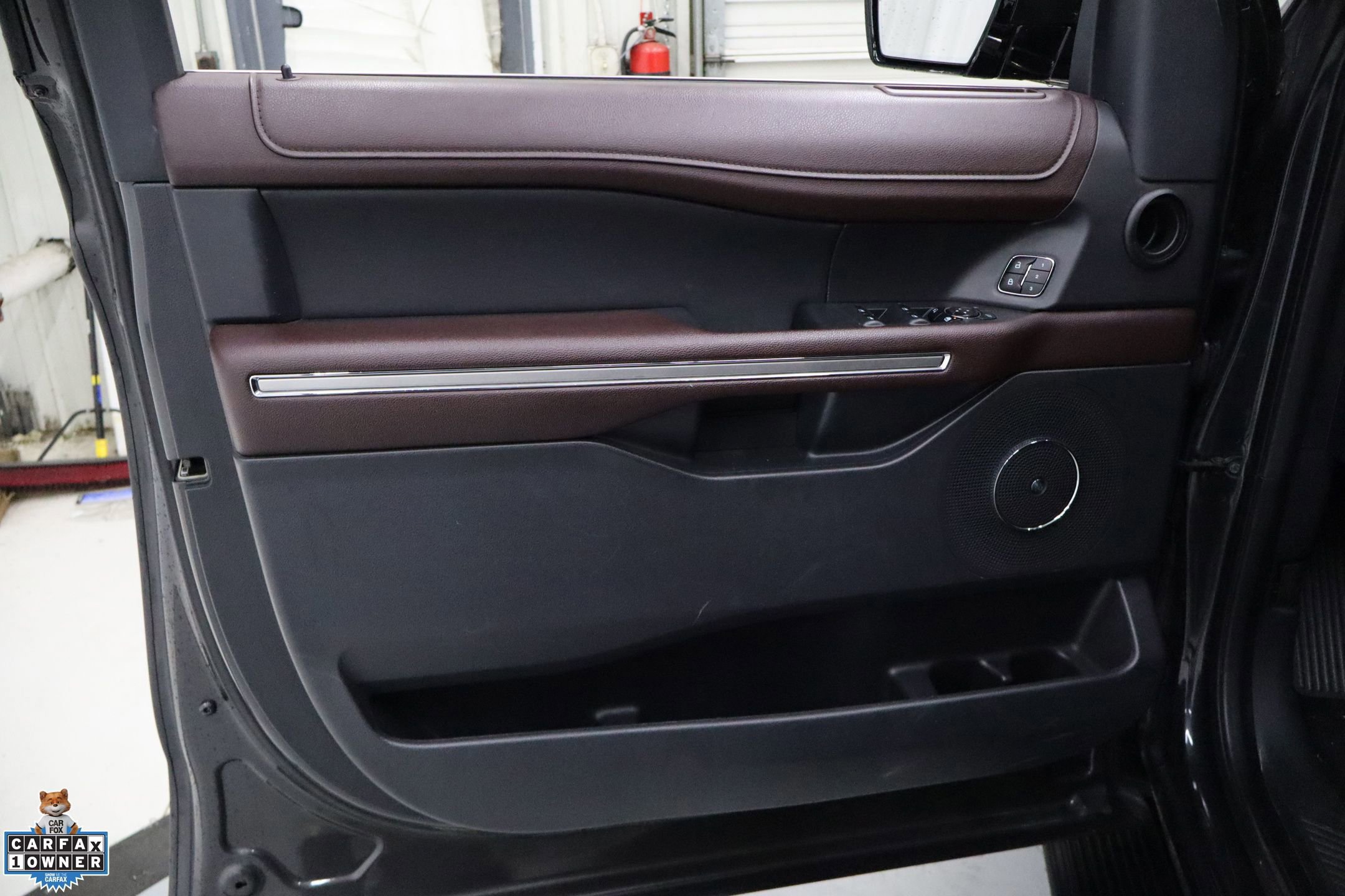 Certified 2024 Ford Expedition Max Limited image 11