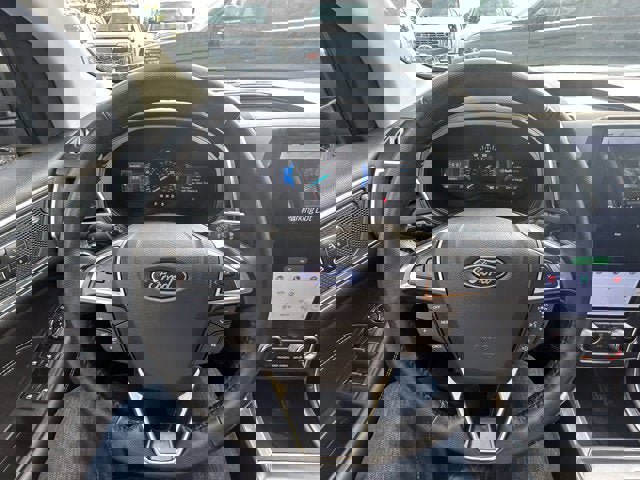 Certified 2024 Ford Edge Titanium image 14