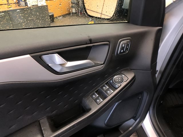 Certified 2020 Ford Escape SEL AWD/4WD image 12