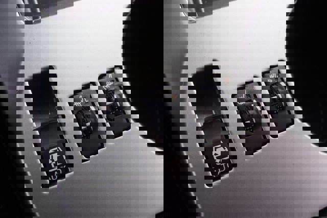 Used 2020 Toyota 4Runner SR5 Premium w/ Moonroof Package image 26