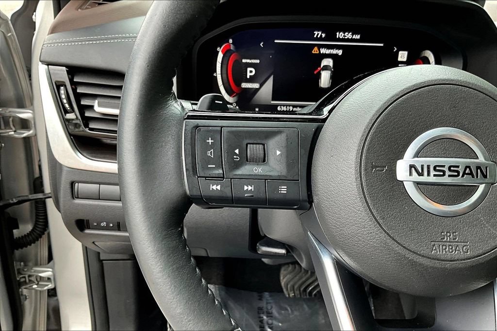 Used 2021 Nissan Rogue Platinum FWD image 13
