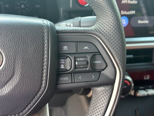 Used 2025 Toyota Tacoma TRD Off-Road AWD/4WD image 27
