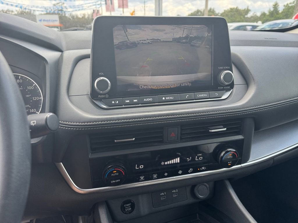 Used 2024 Nissan Rogue SV AWD/4WD image 36