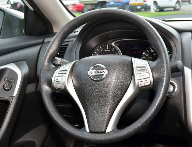 Used 2018 Nissan Altima 2.5 S w/ S Convenience Package FWD image 14