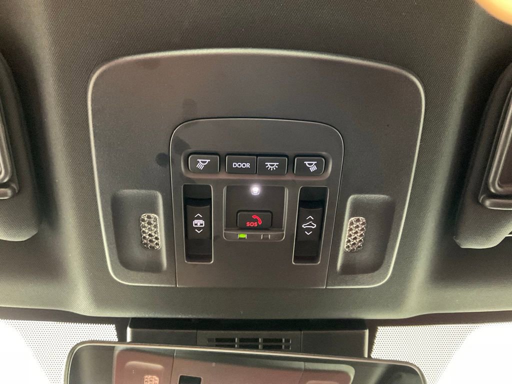 Used 2026 Toyota Camry XSE FWD image 22