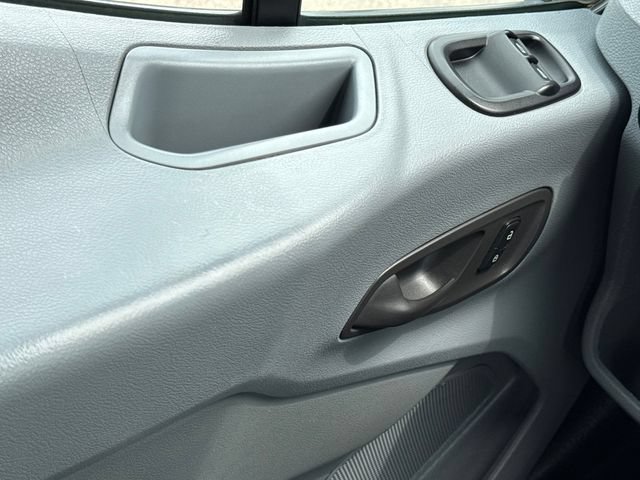 Certified 2019 Ford Transit 250 148 Medium Roof RWD image 31