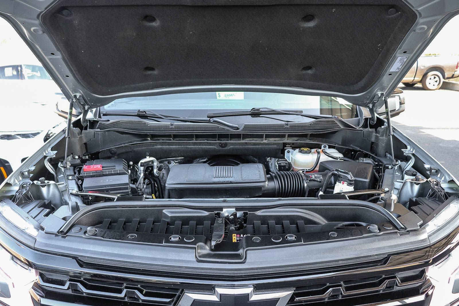Used 2023 Chevrolet Silverado 1500 LT Trail Boss w/ LT Trail Boss Premium Package AWD/4WD image 29