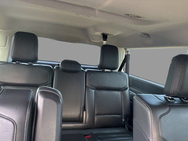 Certified 2025 Ford Expedition Max Platinum AWD/4WD image 10