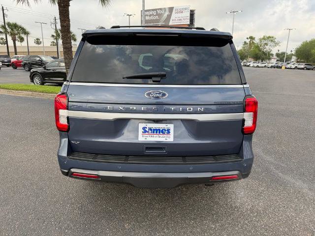 Certified 2023 Ford Expedition XLT image 5