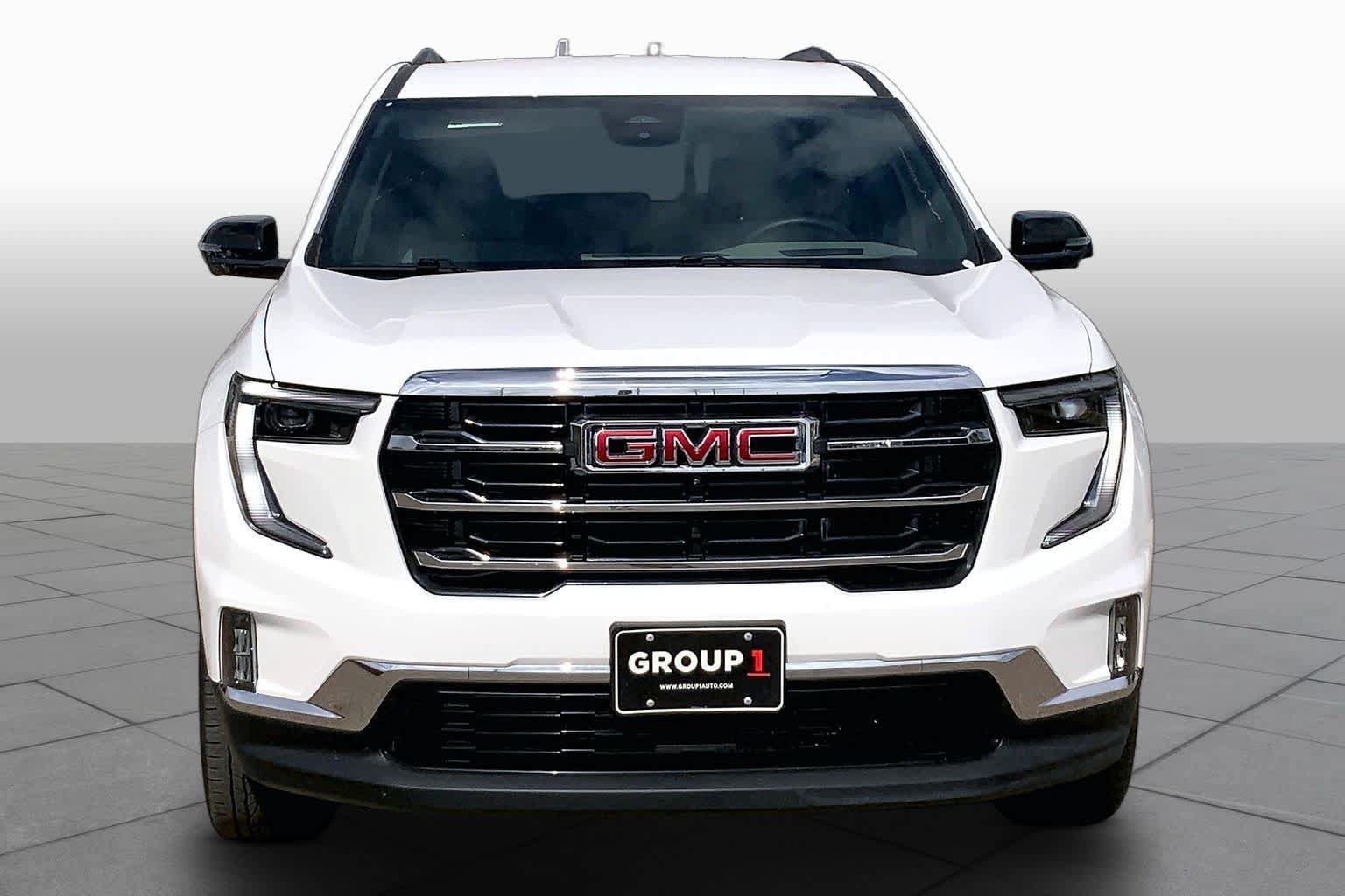 Used 2026 GMC Acadia Elevation w/ Elevation Premium Package AWD/4WD image 4