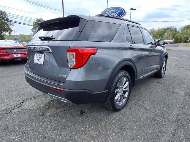 Certified 2022 Ford Explorer XLT w/ Equipment Group 202A AWD/4WD image 8